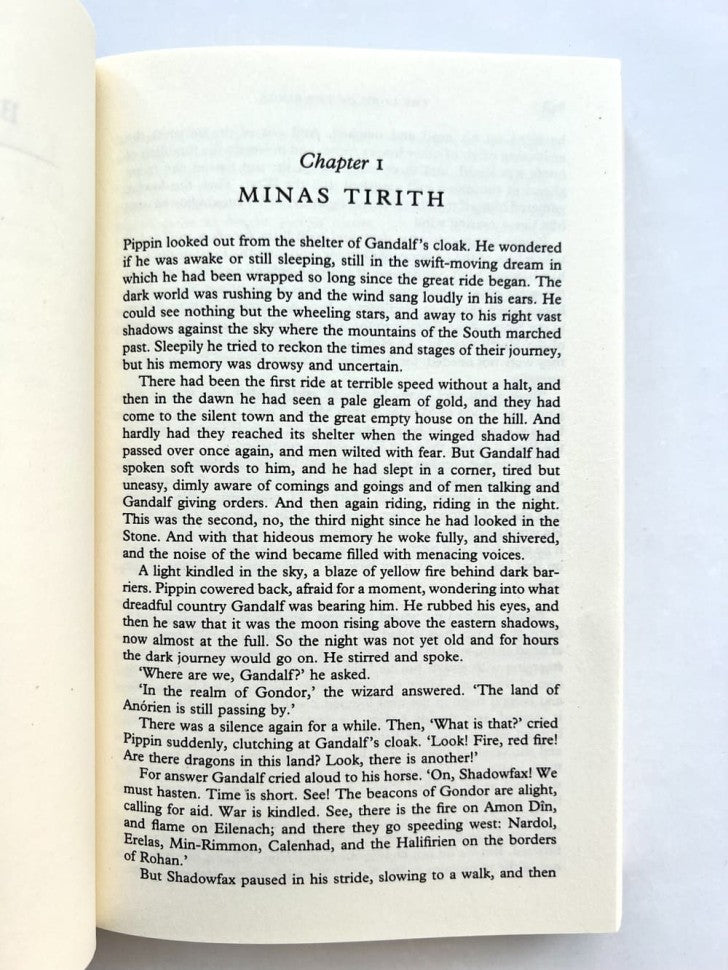 The Hobbit.The Lord of the rings (Хоббит.Властелин колец- комплект 4 книги)