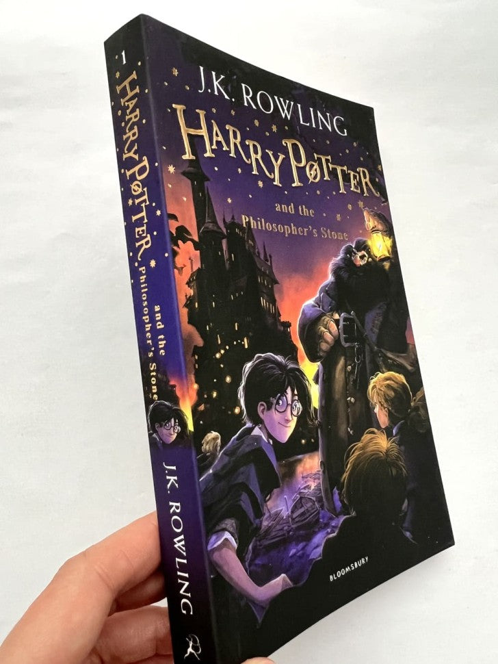 Harry Potter and the Philosopher's Stone J.K. Rowling Гарри Поттер и Философский камень Д.К. Роулинг / Книги на английском языке