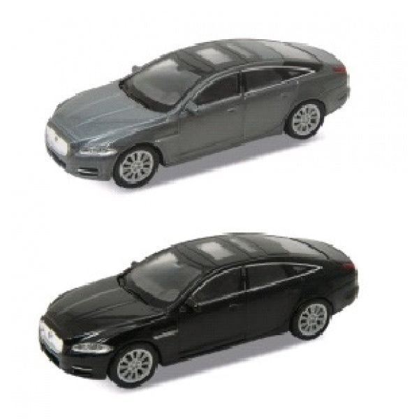 Машина металл 4.75" 2010 jaguar xj инерц. открыв. двери в дисплее уп-12шт в кор.2*6уп