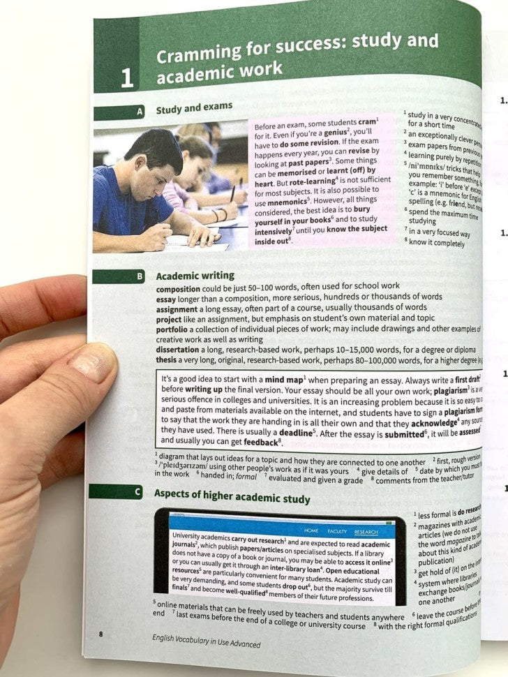 English Vocabulary in Use: Advanced Book with answers and enhanced ebook. 3 Edition