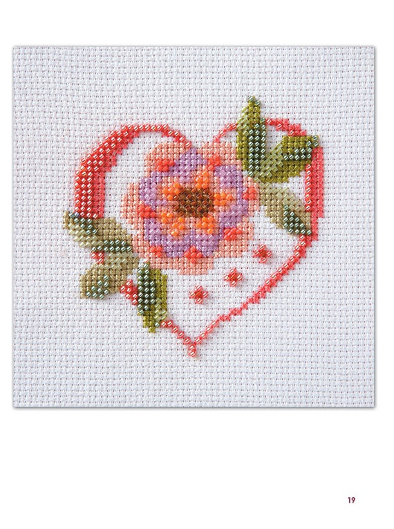 Бисерная вышивка крестом.Цветочные мотивы